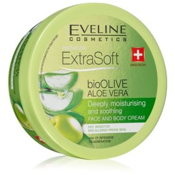 Eveline Cosmetics Extra Soft crema calmanta si hidratanta pentru piele sensibila
