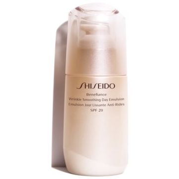 Shiseido Benefiance Wrinkle Smoothing Day Emulsion Emulsie protectoare anti-îmbătrânire SPF 20