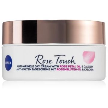 Nivea Rose Touch crema de zi anti-rid