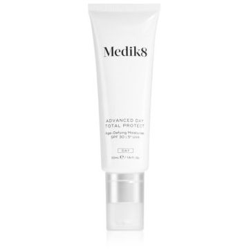 Medik8 Advanced Day Total Protect Crema de zi de protecție împotriva influențelor negative asupra mediului