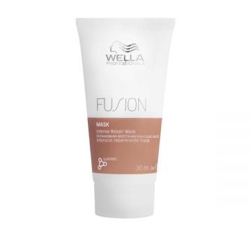 Masca de Reparare pentru Par Deteriorat - Wella Professionals Fusion Mini, varianta 2023, 30 ml