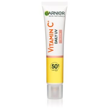 Garnier Skin Naturals Vitamin C Glow fluid radiant SPF 50+