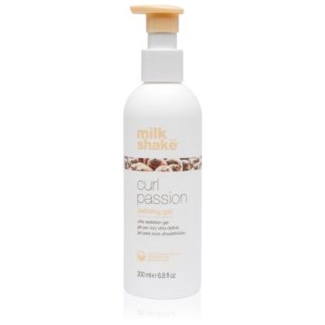 Milk Shake Curl Passion gel pentru definire si modelare