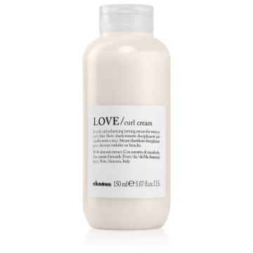 Davines Love Curl Cream cremă styling pentru definirea buclelor pentru par indisciplinat
