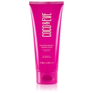 Coco & Eve Sunny Honey Sun-kissed Gradual Tanning Lotion lotiune autobronzanta pentru bronzare graduala