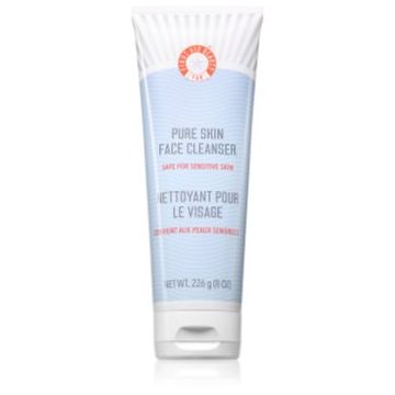 First Aid Beauty Pure Skin produs de curățare faciale