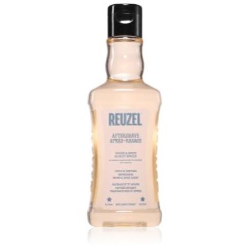 Reuzel Wood & Spice after shave